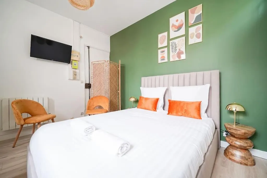 Апартаменты Green Studio Cosy And Confortable - IV Париж